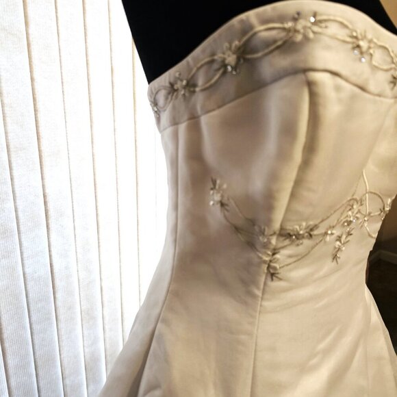 MS Wedding Dress 10 NWT - Picture 4 of 7